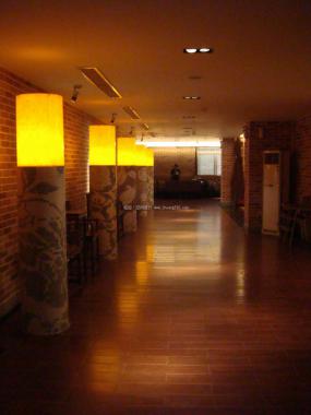 网红西餐厅装修高清图片