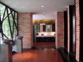 红酒餐厅装修设计效果图片