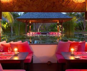 网红西餐厅装修设计效果图片