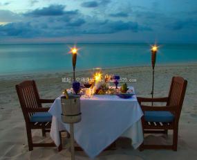 网红西餐厅装潢设计效果图片