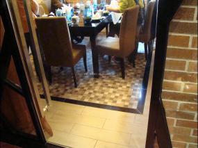 红酒餐厅设计装饰图片