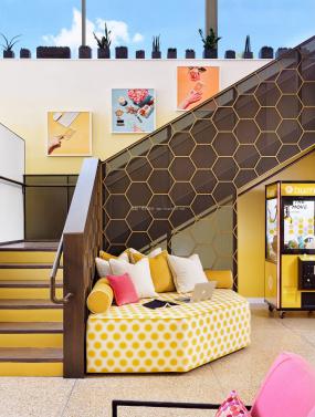 极简风格办公室装饰设计效果图片