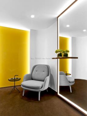 最新极简风格办公室设计装饰效果图