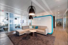 温馨办公室布置装修设计效果图片