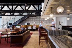 园区办公室装修实物图片