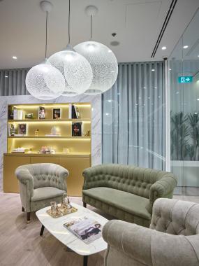 清新办公室装修效果图