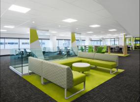 最新清新办公室装饰实景图