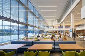 高档服务型商务办公室装修图片