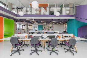 营销办公室装修效果图