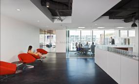 高档后现代办公室装修效果图