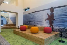 现代个性办公室装饰效果图片