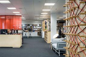 最新简单个性办公室设计装饰效果图片