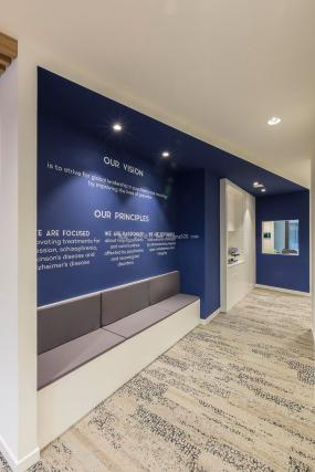 高端现代个性办公室装修效果图