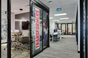 旅游服务公司办公室装修实物图片