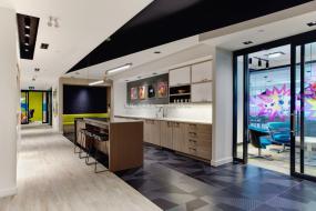 旅游服务公司办公室装修装潢效果图