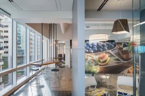 旅游服务公司办公室设计装潢图片