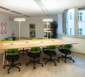 销售公司办公室装修图片