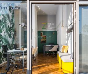 高档音乐传媒公司办公室装修效果图