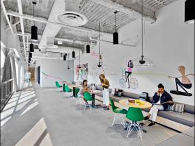 总部办公室设计装潢图片