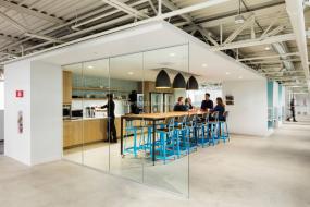 食品公司装潢图片