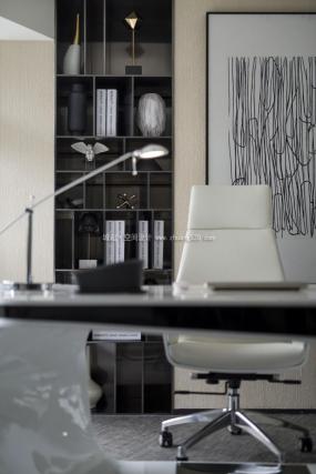 证券公司办公室装修实物图片