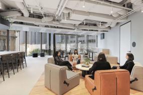 高档影视公司办公室装修效果图