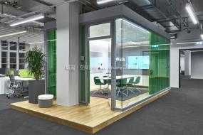 品牌策划公司装潢图片