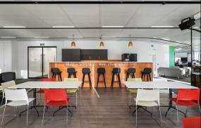 保健品公司装潢图片