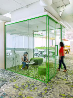 动漫公司装饰效果图片