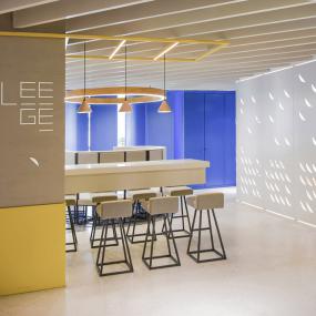 上海服装公司装修装潢效果图