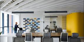 最新上海服装公司设计装修图片