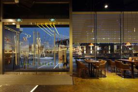 最新特色甜品店设计装饰效果图片