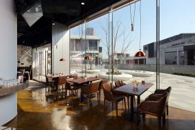 高档特色甜品店装修图片