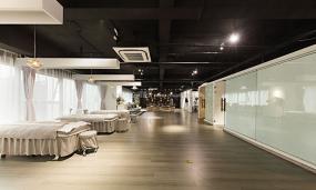 国外美发店设计装潢图片