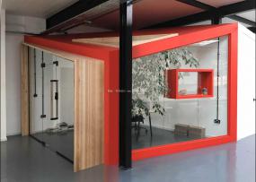 松江办公室装修实物图片