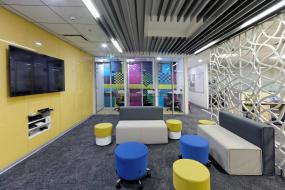 极简办公室设计装修效果图片