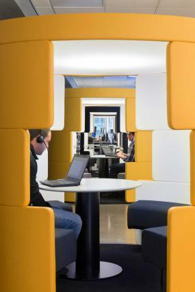 创客办公室装修装潢效果图