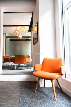 机电办公室设计装饰图