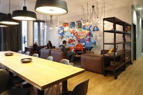 禅意办公室装修设计效果图