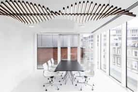 高端培训机构办公室装修图片