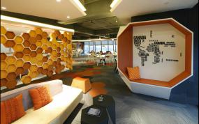 2019日企办公室装修效果图