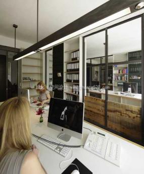 最新低调奢华办公室装饰实景图