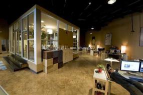 最新流行风格办公室装饰实景图