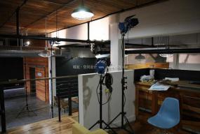 化妆品公司办公室装饰效果图片