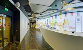 化妆品公司办公室设计装饰图