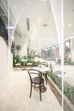 甜品店装修实物图片