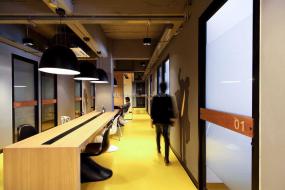 高端普陀办公室装修图片