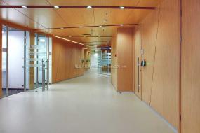 最新商务型办公室设计装修图片