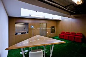 最新混搭办公室装饰实景图