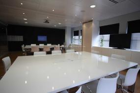 商务型办公室装饰图片